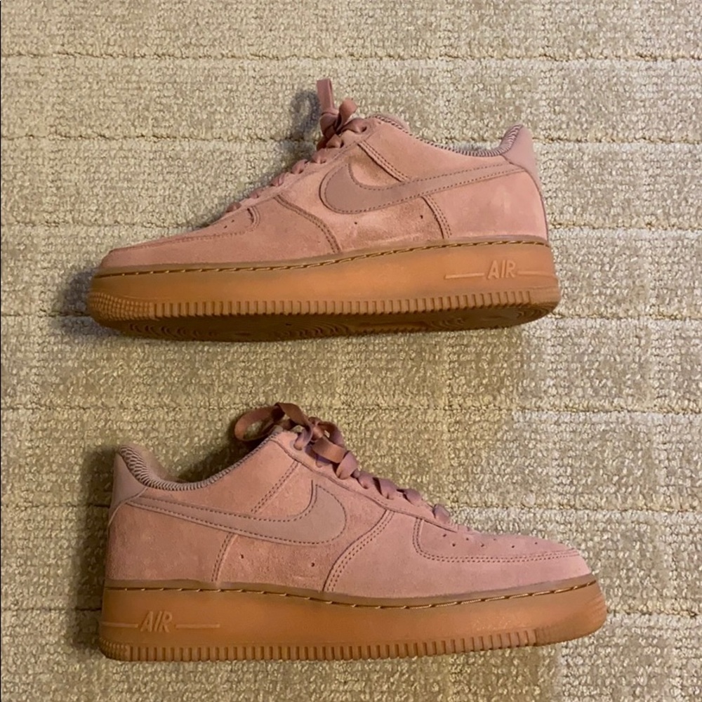 Nike Women’s Air Force 1 Low ‘Particle Pink’